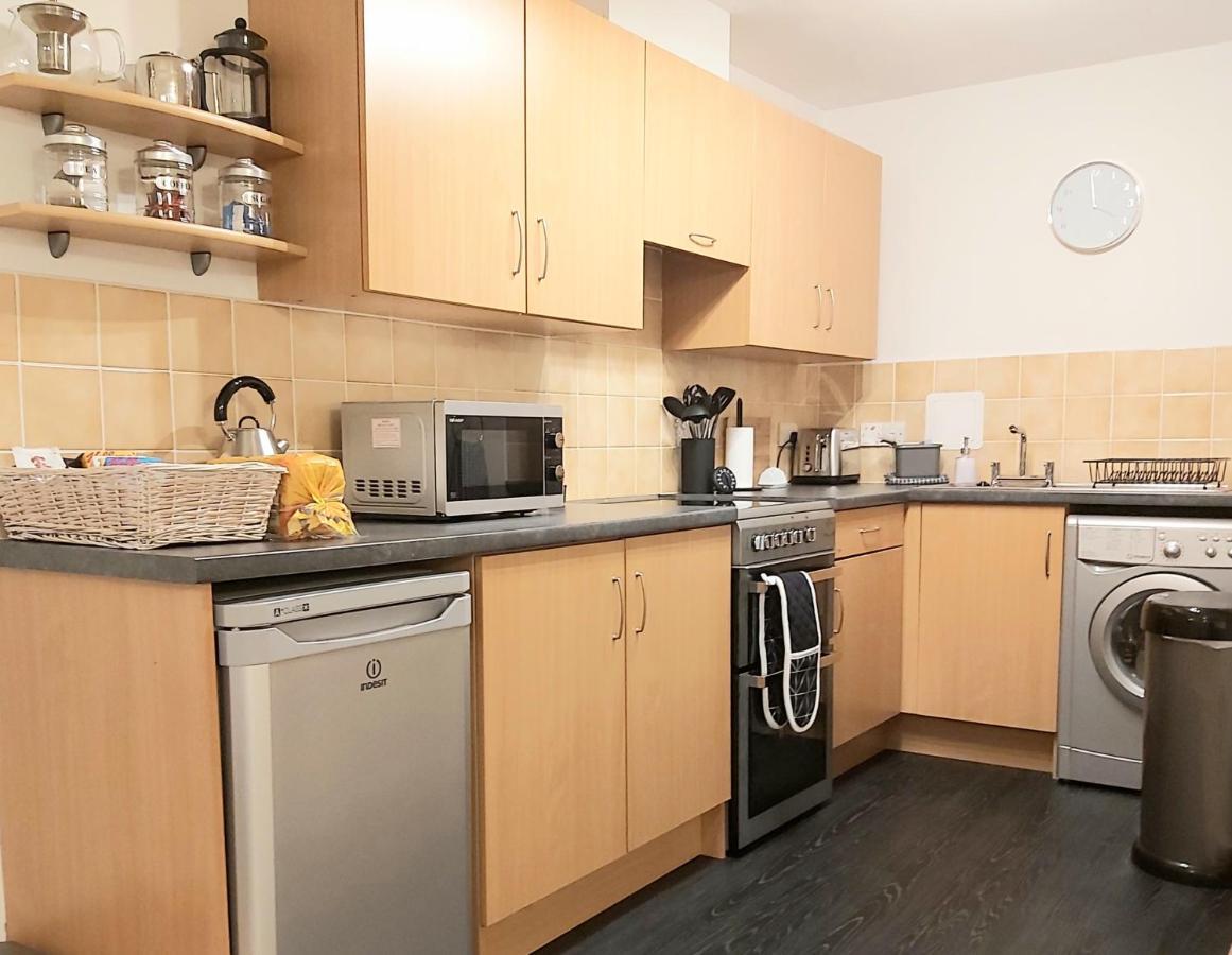 Inverness City Centre Apartment With Elevator And Google Chromecast Exterior photo